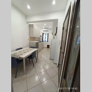 https://a-casetta-ra-zia-paola.sicilyhotelsitaly.net